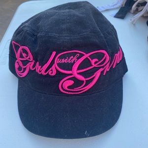 Girls with Guns hat